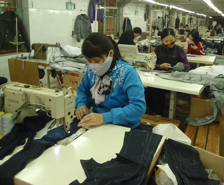 Hưng Yên Kinh tế khó khăn, ngành may mặc vẫn tăng trưởng khá